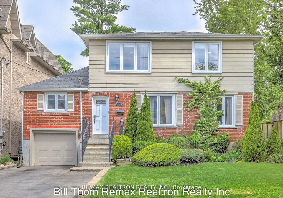 206-burndale-avenue-toronto-ontario-c12372458