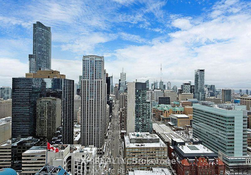 832-bay-street-toronto-ontario-c12372482