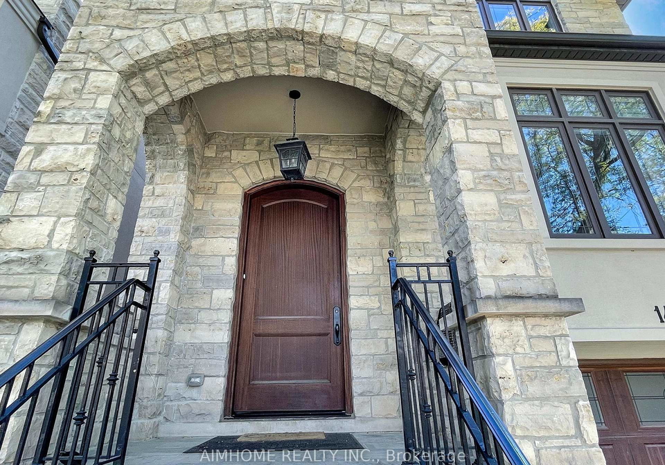 143-kingsdale-avenue-north-york-ontario-c12372483