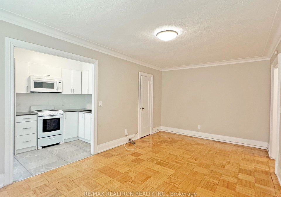 398-avenue-road-toronto-ontario-c12372545