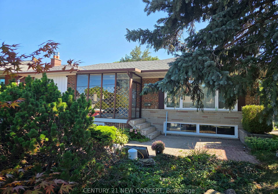 9-bowerbank-drive-north-york-ontario-c12372576