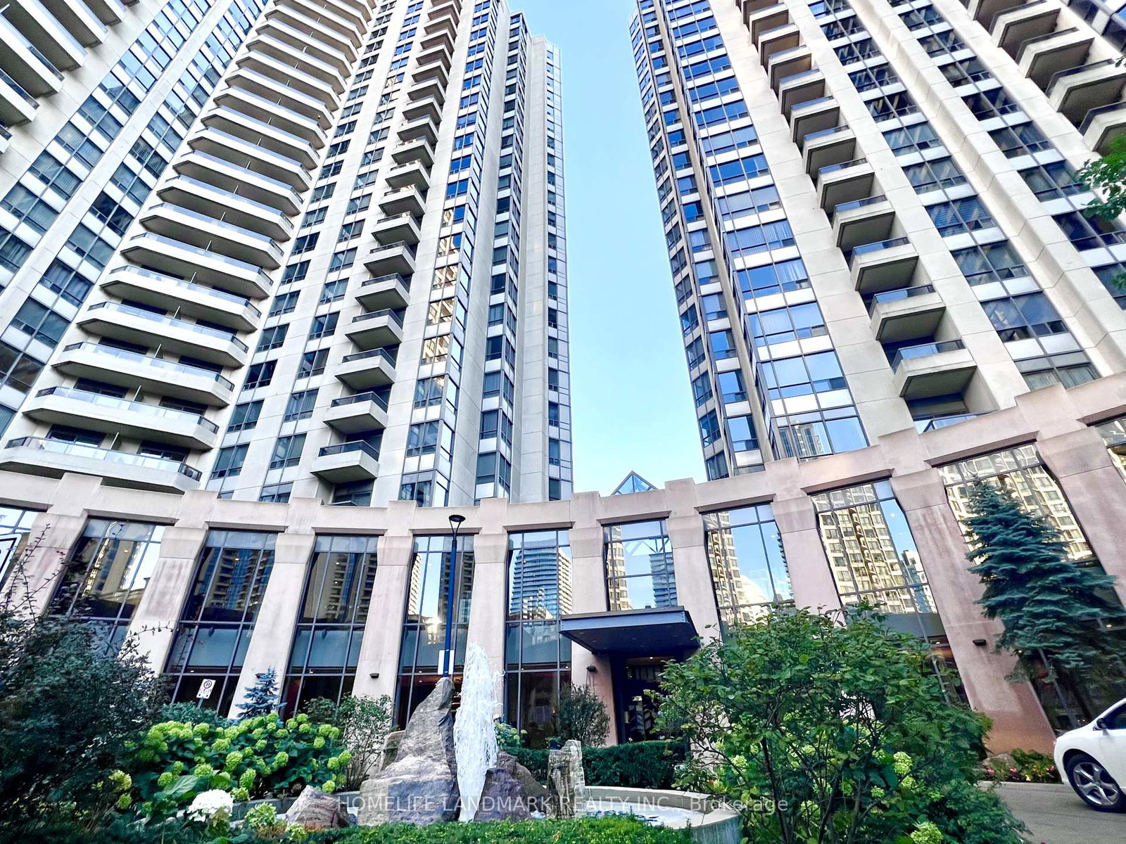 15-northtown-way-north-york-ontario-c12372687