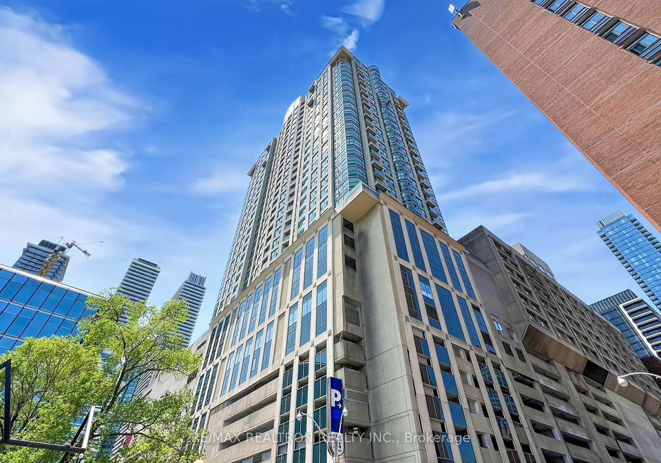 8-park-road-toronto-ontario-c12372725