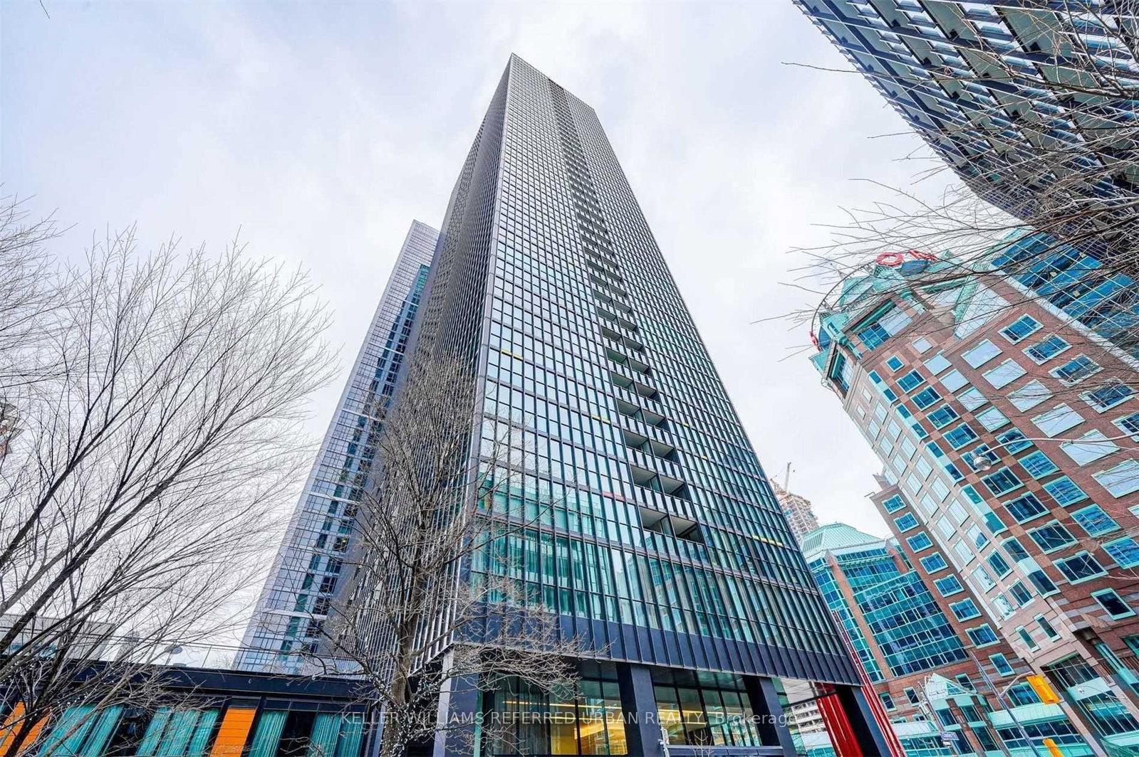 110-charles-street-e-toronto-ontario-c12372863