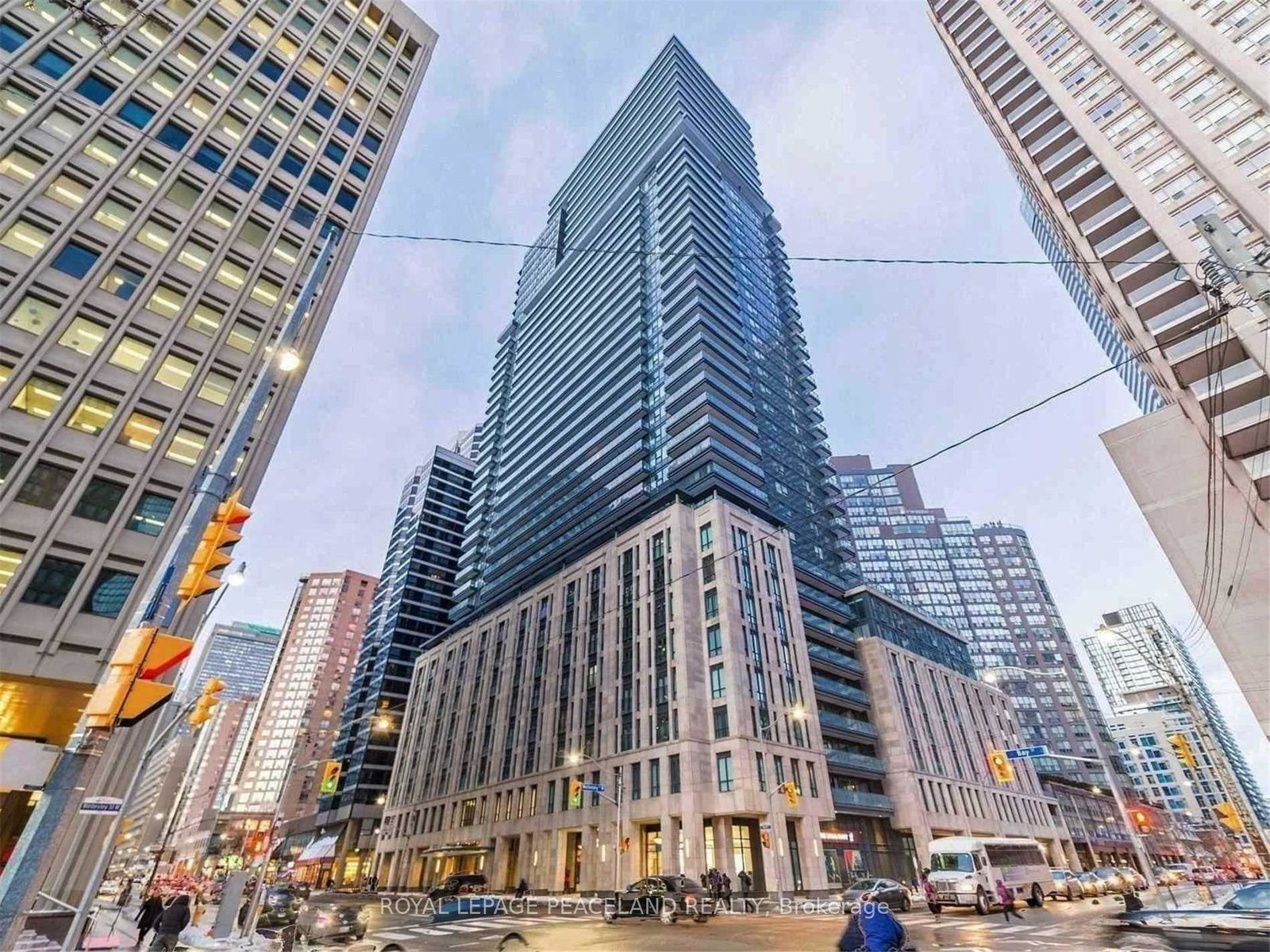 955-bay-street-toronto-ontario-c12373070