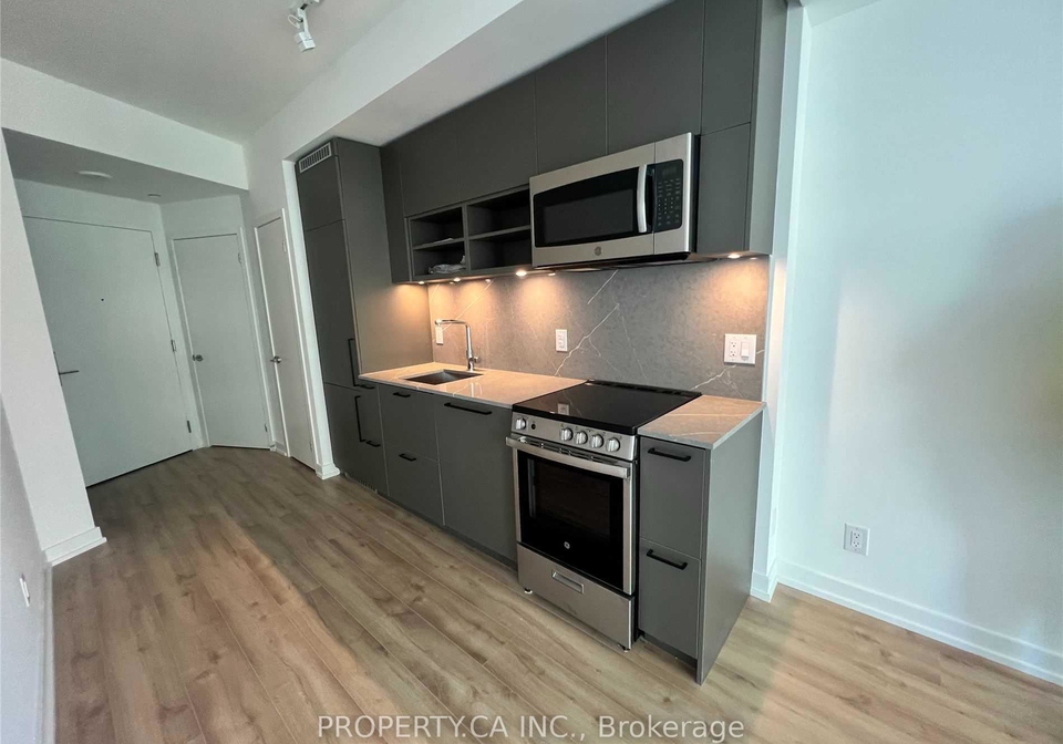 135-east-liberty-street-toronto-ontario-c12373448