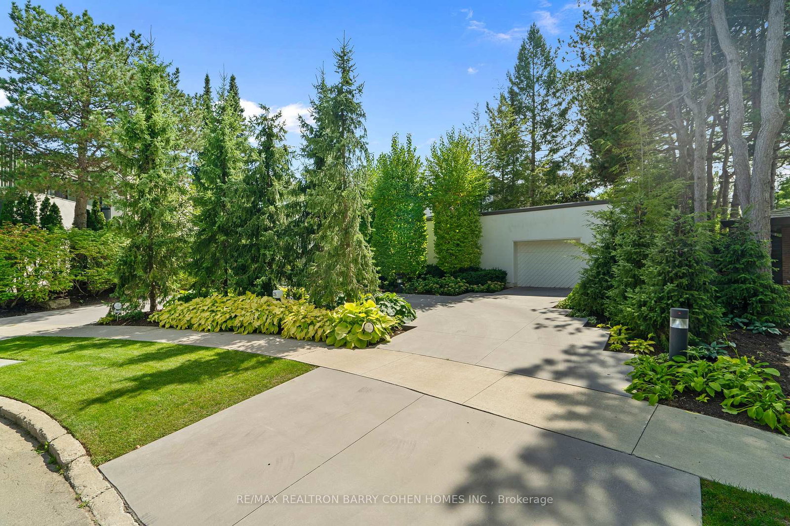 25-misty-crescent-north-york-ontario-c12373547