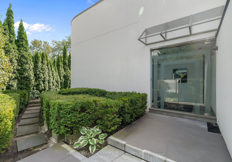25-misty-crescent-north-york-ontario-c12373547