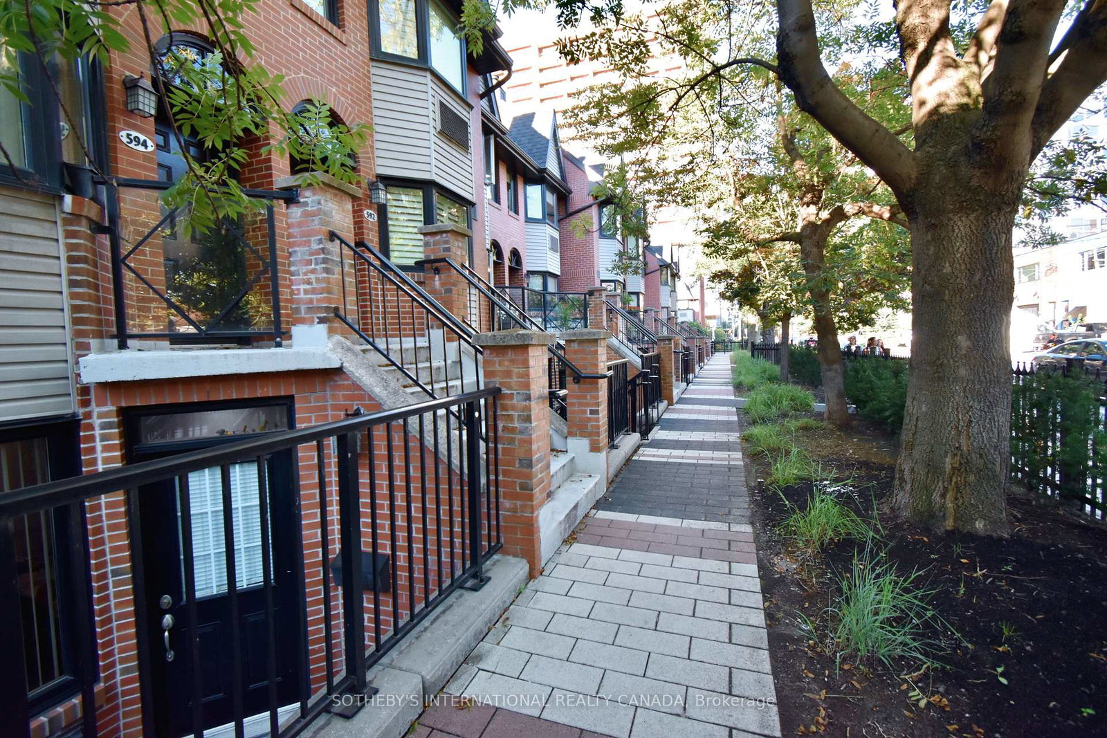 596a-wellington-street-toronto-ontario-c12373558