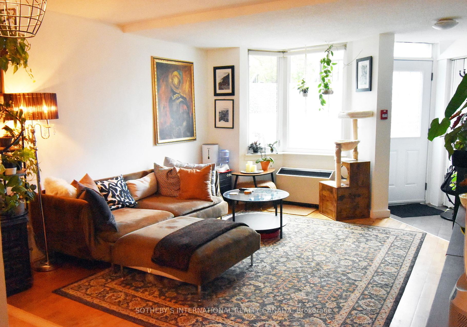 596a-wellington-street-toronto-ontario-c12373558