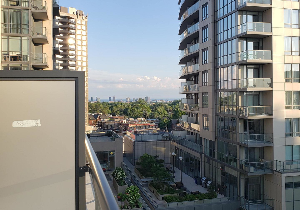 1486-bathurst-street-toronto-ontario-c12373639