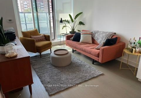 1486-bathurst-street-toronto-ontario-c12373639