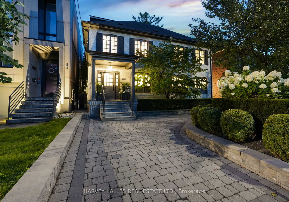 281-snowdon-avenue-toronto-ontario-c12373814