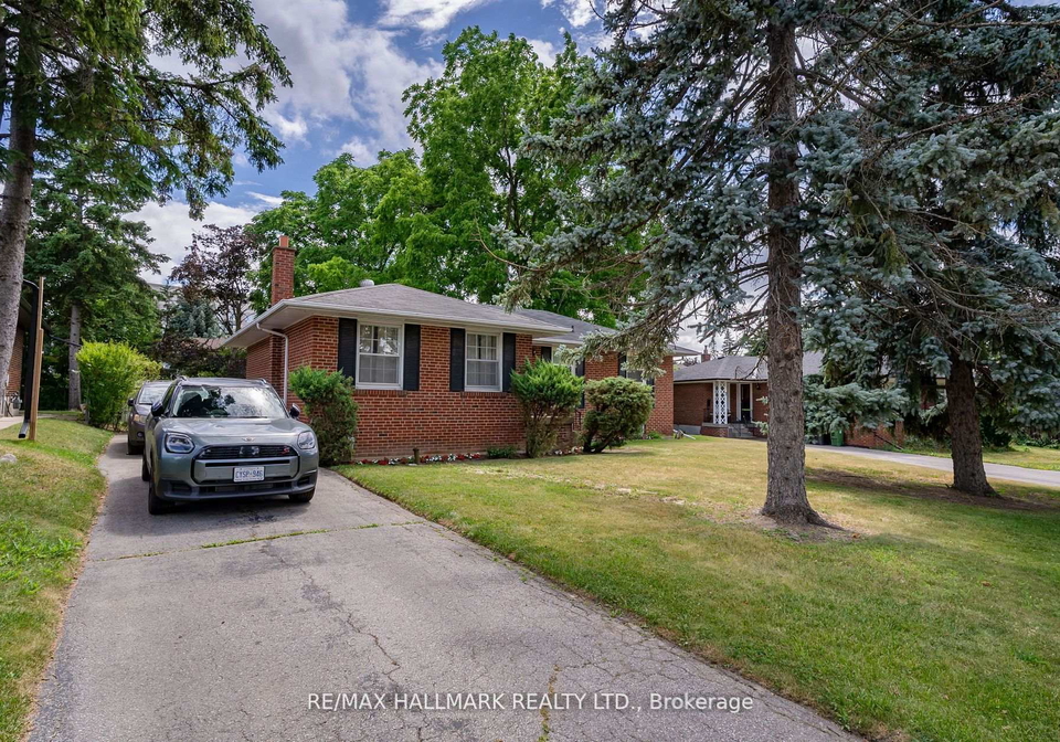 5-tinder-crescent-north-york-ontario-c12374030