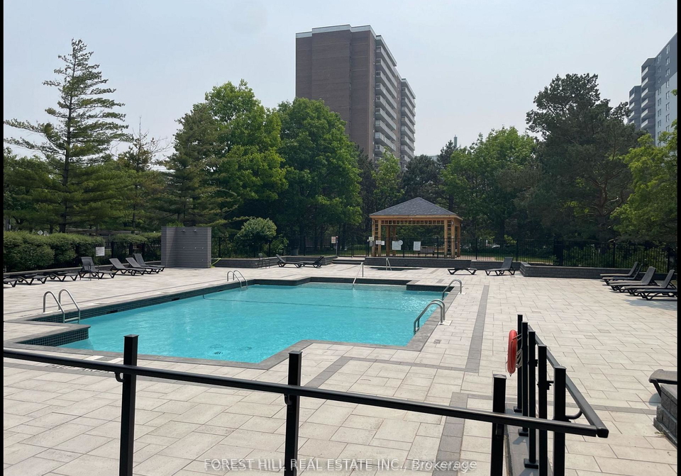 1131-steeles-avenue-w-toronto-ontario-c12374080