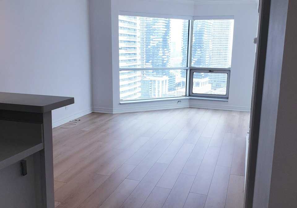10-yonge-street-toronto-ontario-c12374097