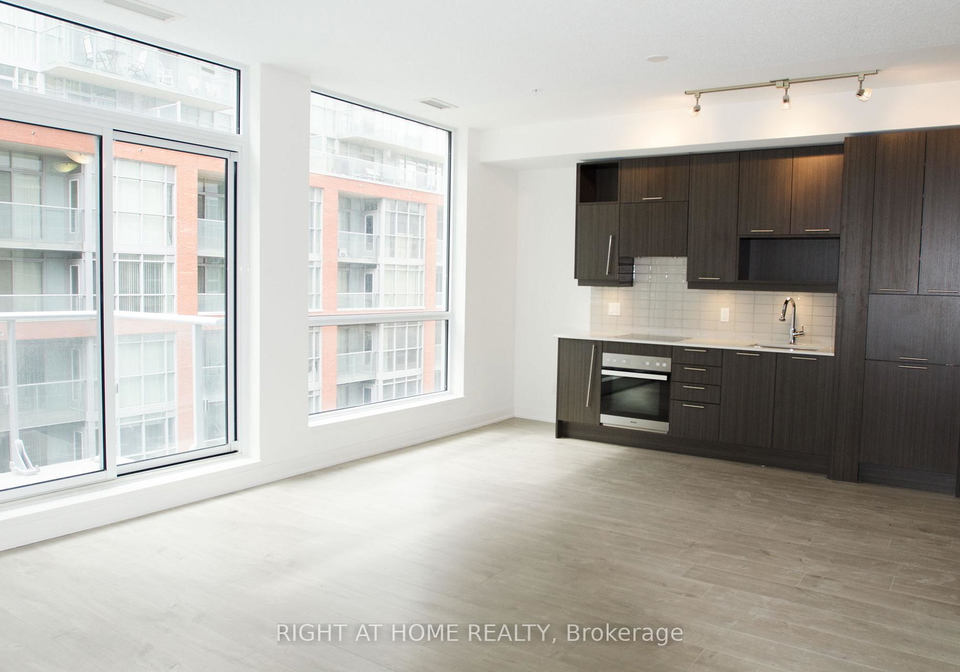 30-nelson-street-toronto-ontario-c12374104