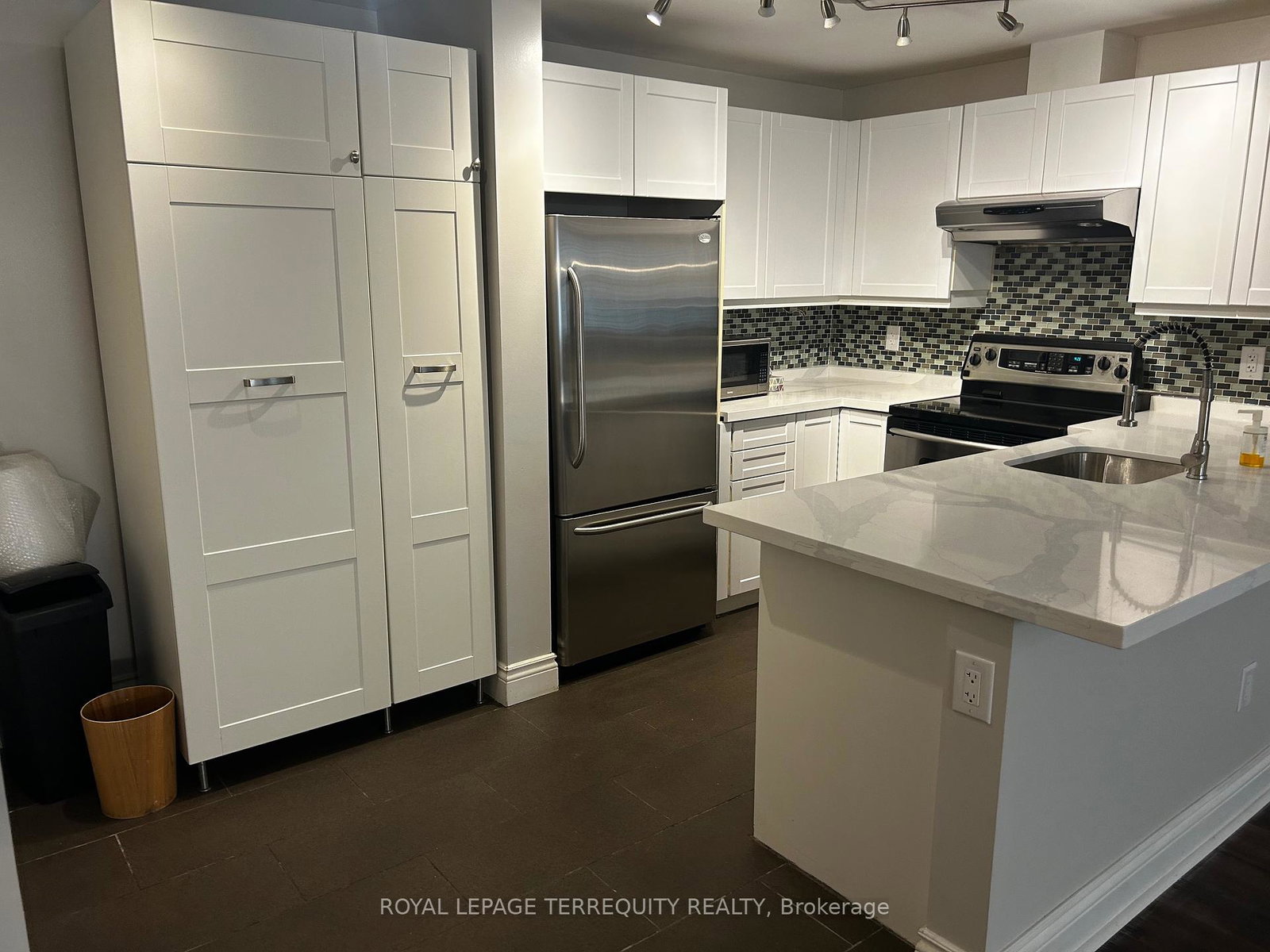 108-finch-avenue-w-toronto-ontario-c12374313