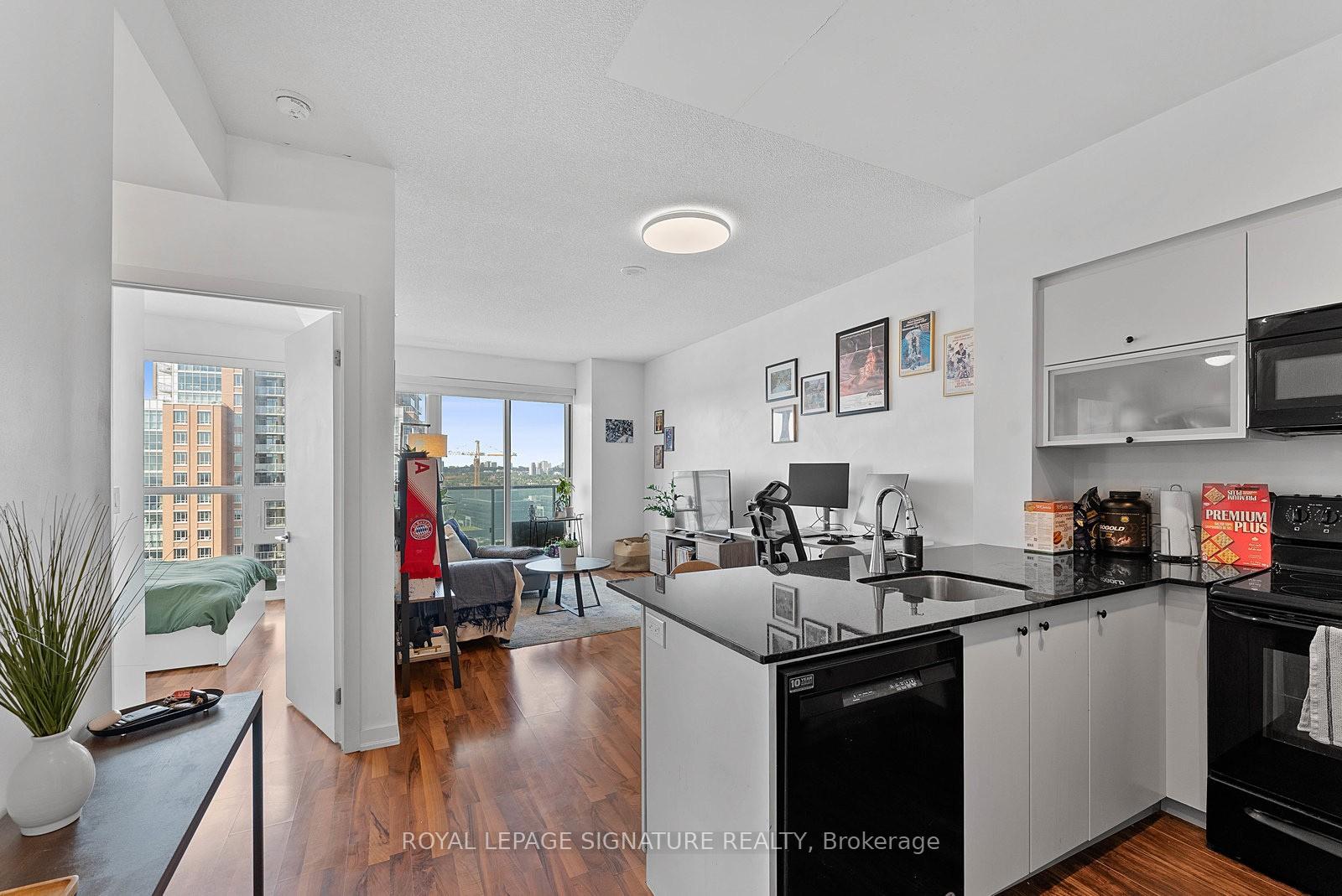 150-east-liberty-street-toronto-ontario-c12374351