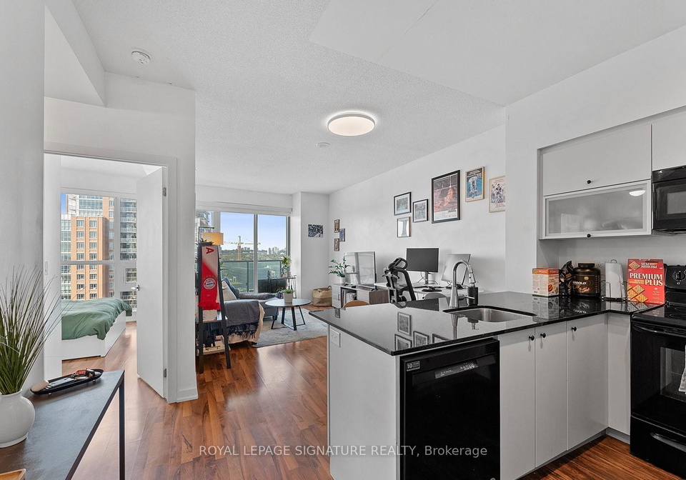 150-east-liberty-street-toronto-ontario-c12374351