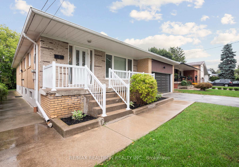 40-marathon-crescent-toronto-ontario-c12374423