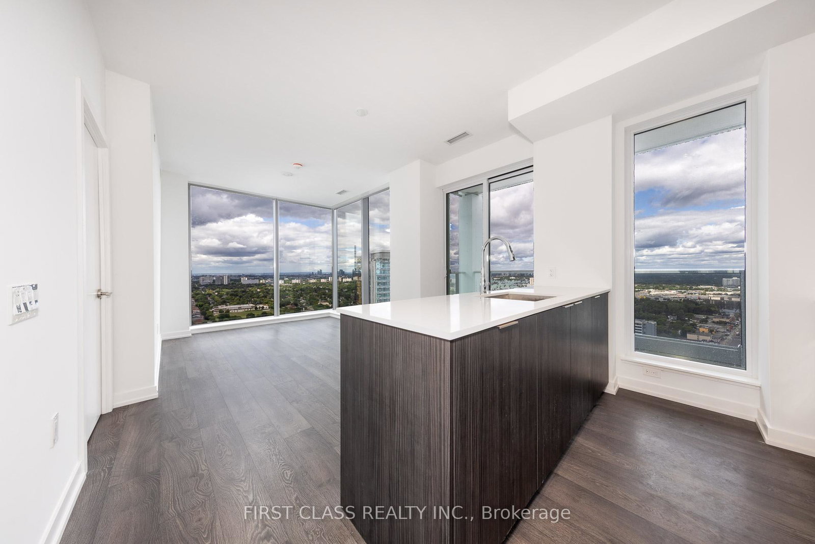 8-olympic-gdn-s-drive-north-york-ontario-c12374526