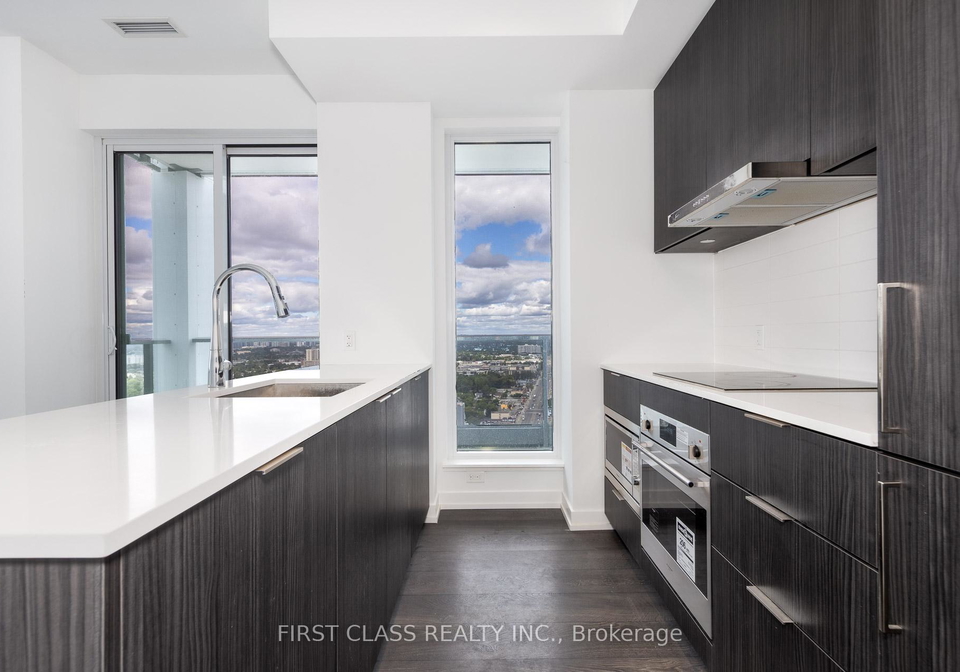 8-olympic-gdn-s-drive-north-york-ontario-c12374526