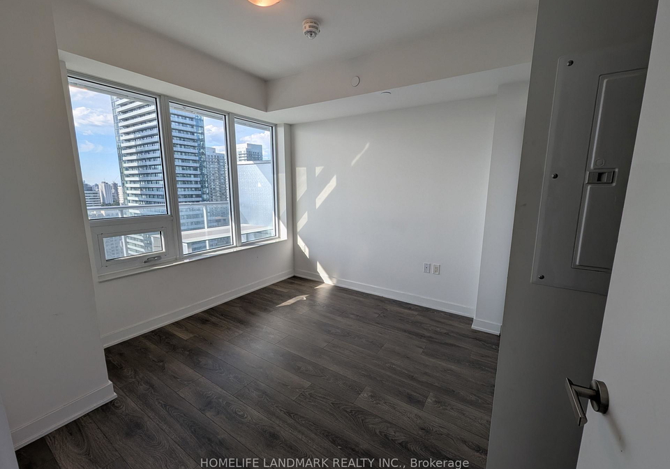 195-redpath-avenue-toronto-ontario-c12374583
