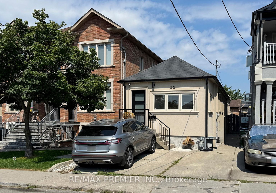 32-amherst-avenue-toronto-ontario-c12374637