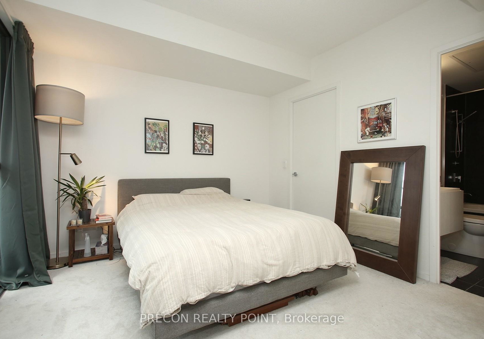 101-charles-street-e-toronto-ontario-c12374957