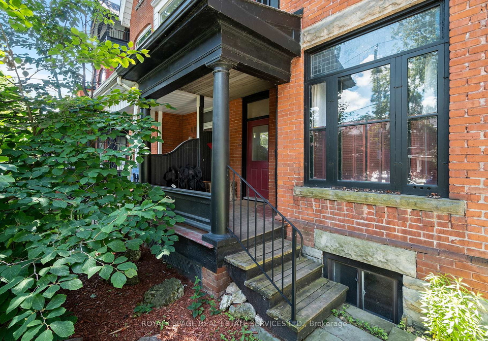62-lakeview-avenue-toronto-ontario-c12375108