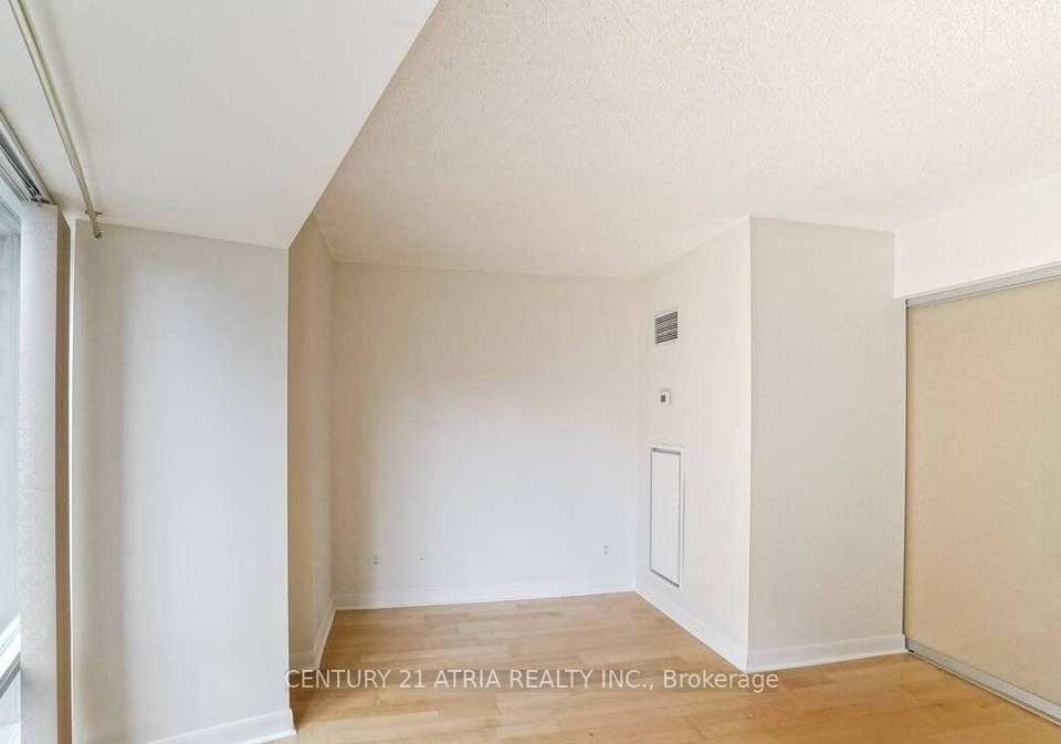 210-victoria-street-toronto-ontario-c12375157