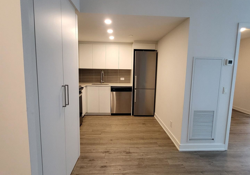30-tretti-way-toronto-ontario-c12375177