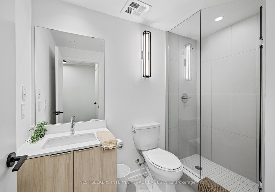 123-portland-street-toronto-ontario-c12375189