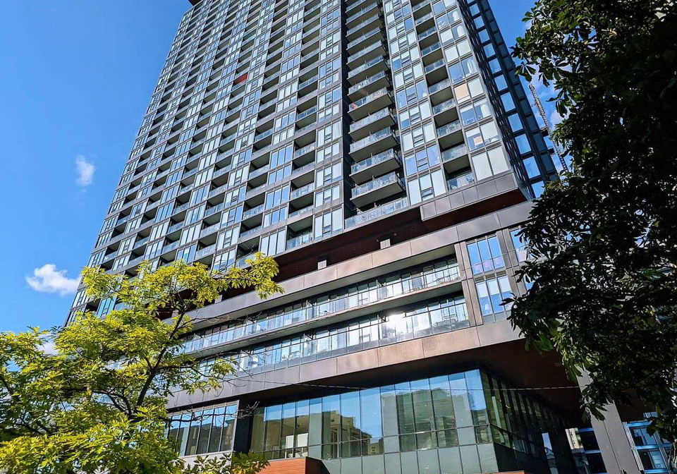 19-western-battery-road-toronto-ontario-c12375218