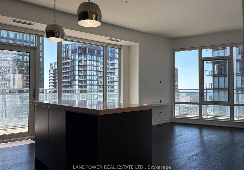 21-widmer-street-toronto-ontario-c12375317
