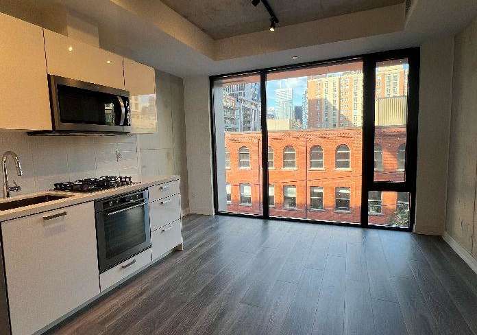 55-ontario-street-toronto-ontario-c12375416
