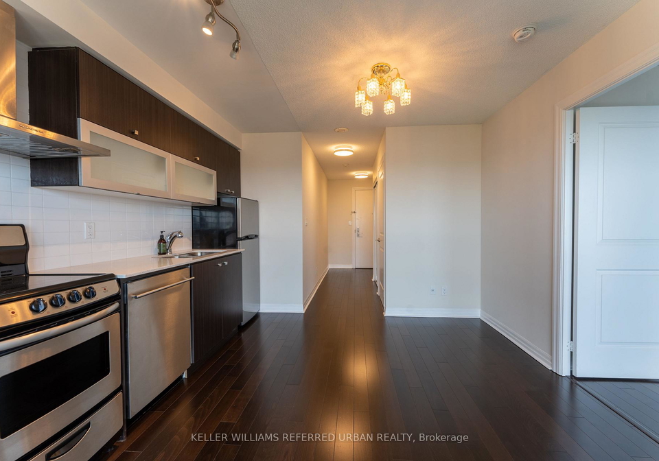 2015-sheppard-avenue-e-north-york-ontario-c12375442
