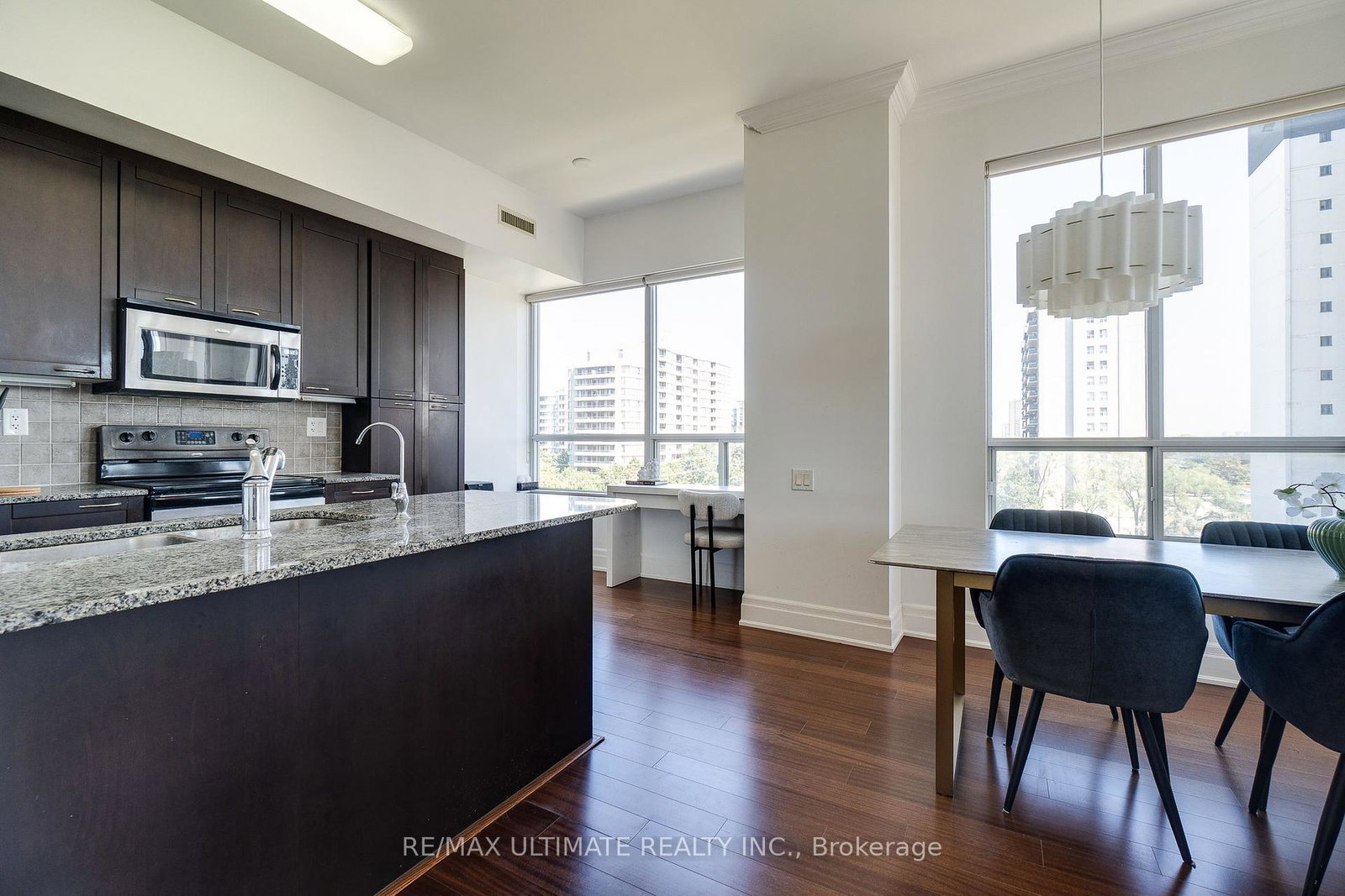 777-steeles-avenue-toronto-ontario-c12375456