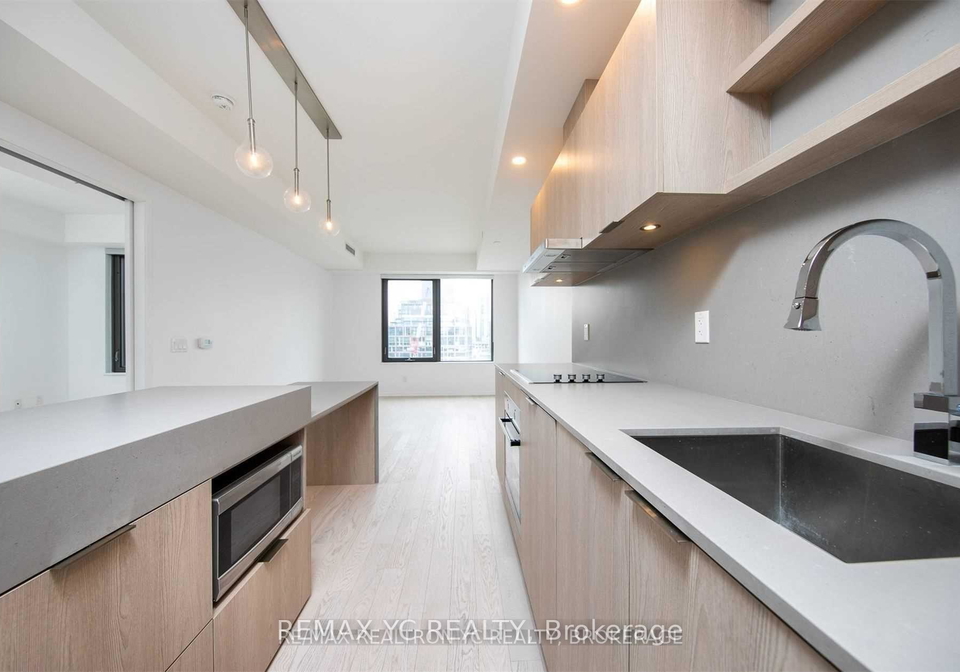 12-bonnycastle-street-toronto-ontario-c12375644