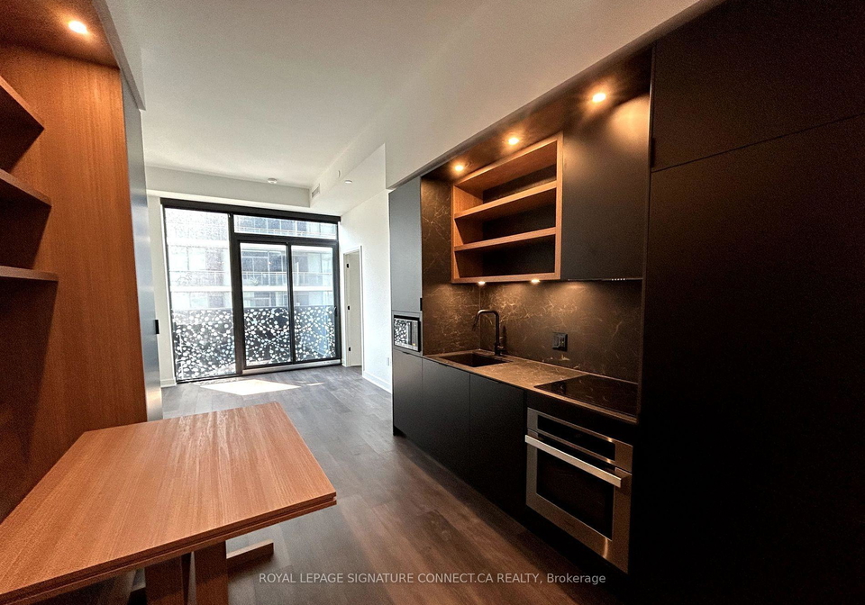 55-charles-street-e-toronto-ontario-c12375700