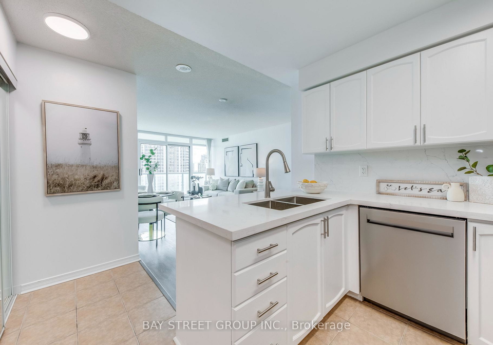 5500-yonge-street-toronto-ontario-c12375827