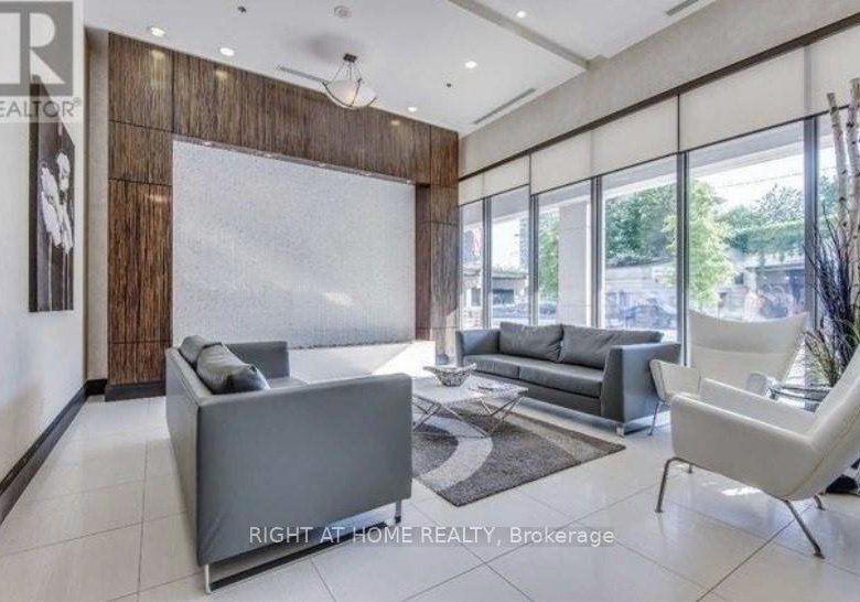 25-lower-simcoe-street-toronto-ontario-c12375905