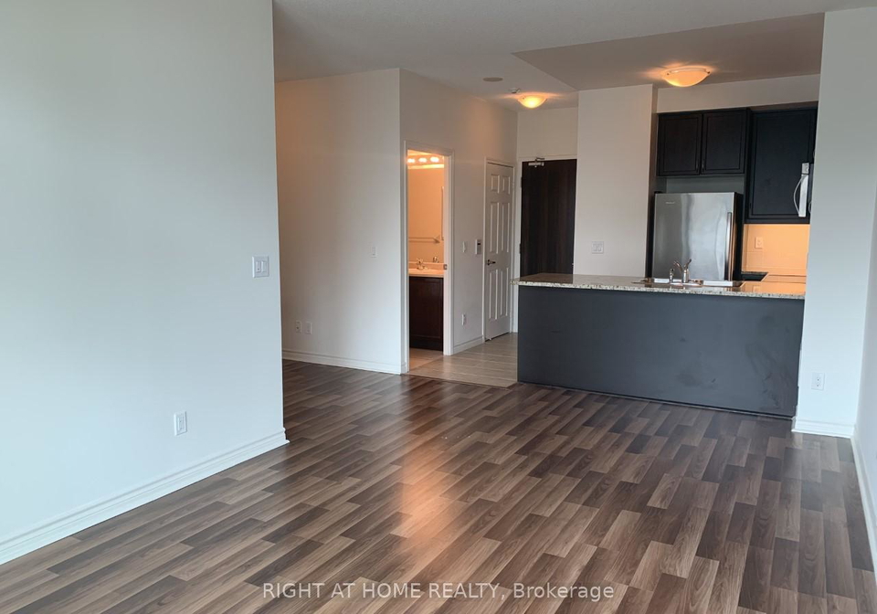 25-lower-simcoe-street-toronto-ontario-c12375905