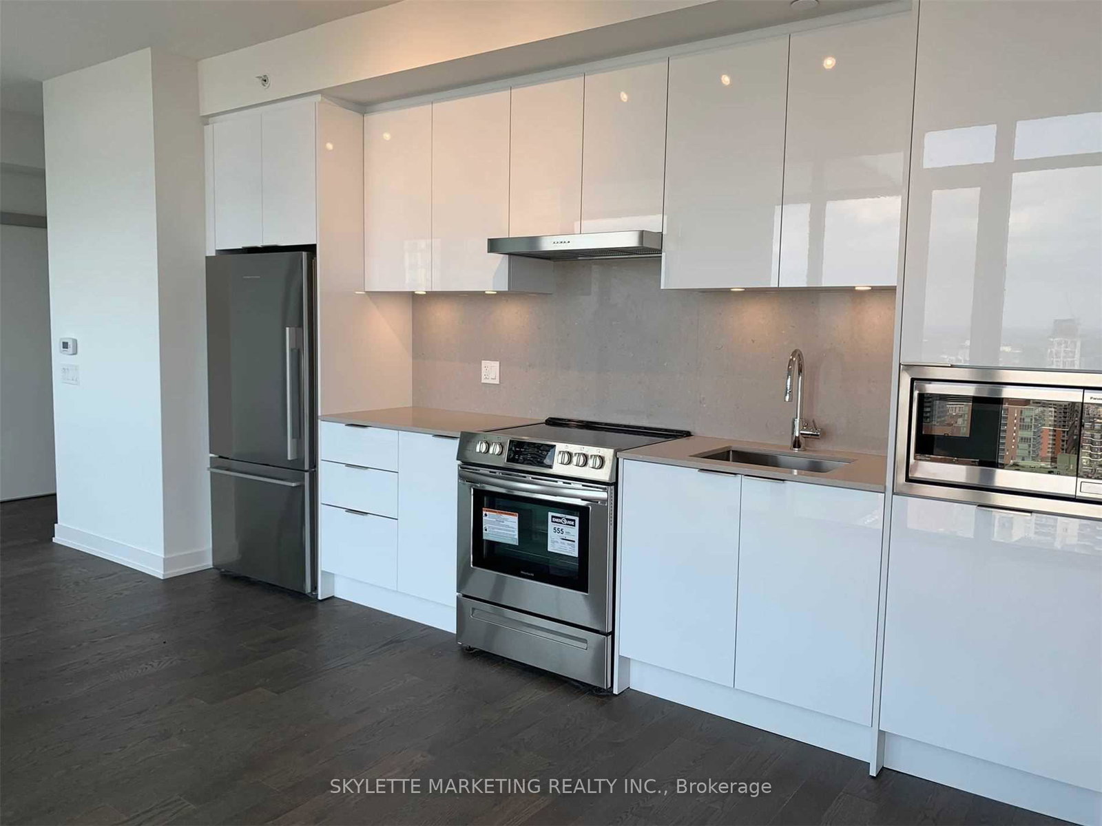 25-richmond-street-e-toronto-ontario-c12376042
