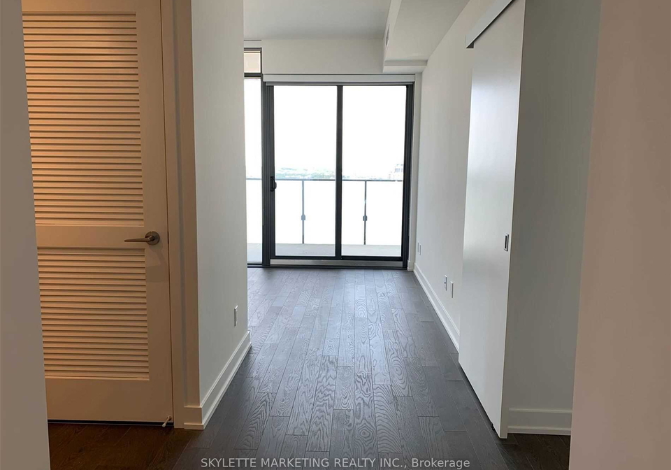 25-richmond-street-e-toronto-ontario-c12376042