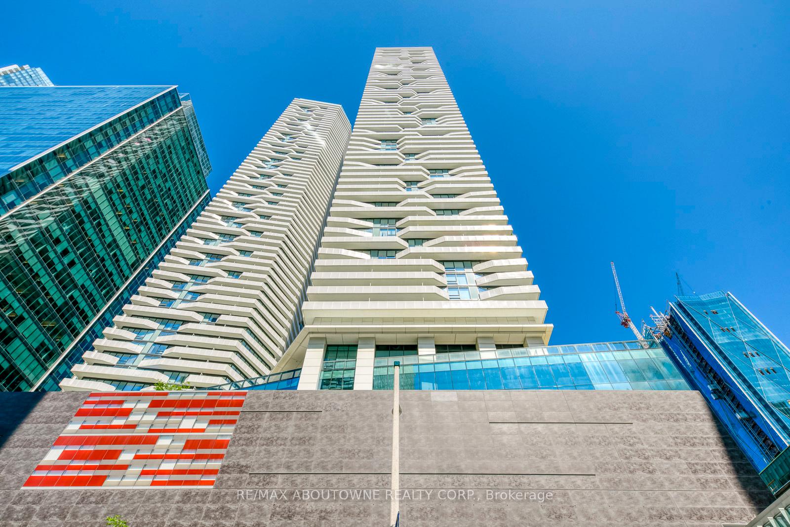 88-harbour-street-toronto-ontario-c12376099