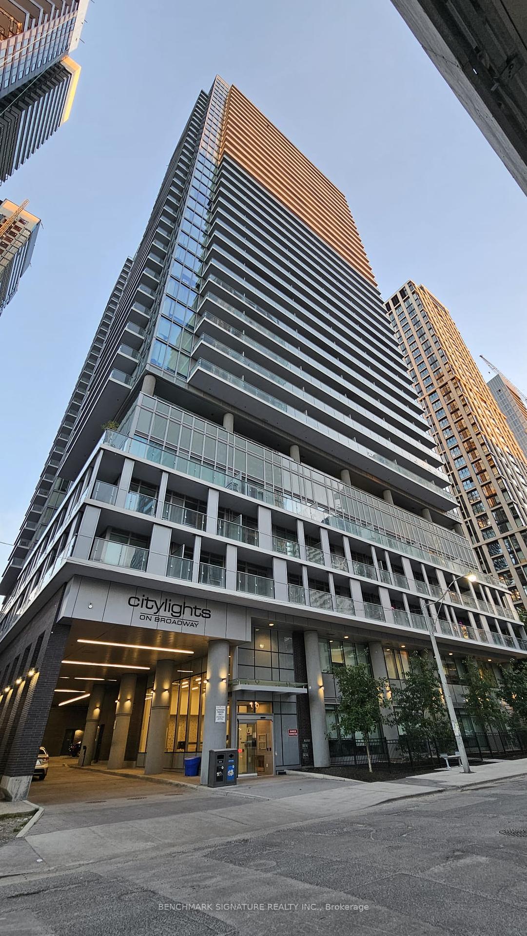 99-broadway-avenue-toronto-ontario-c12376110