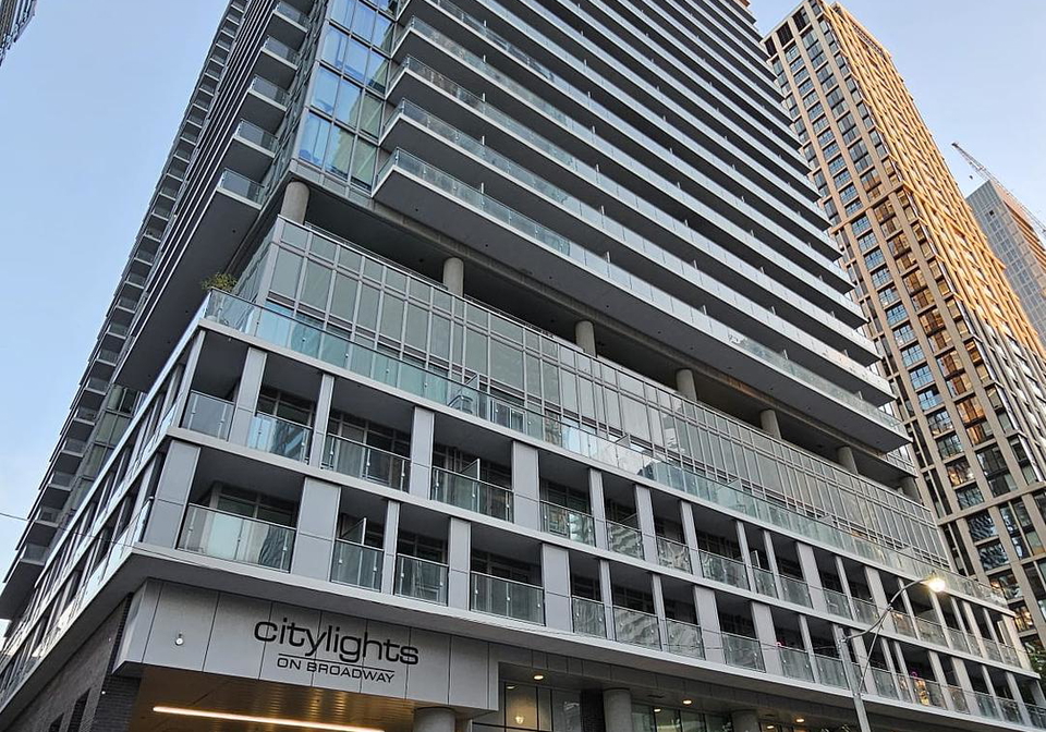99-broadway-avenue-toronto-ontario-c12376110