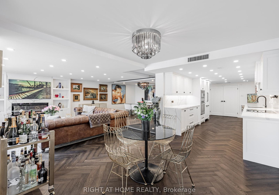 1166-bay-street-toronto-ontario-c12376114
